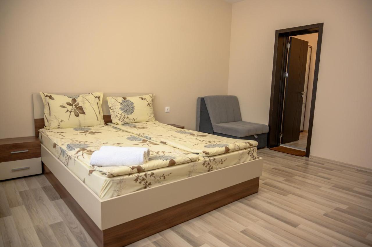 Villa Къща За Гости „Жоро И Дани “ Saparewa Banja Exterior foto