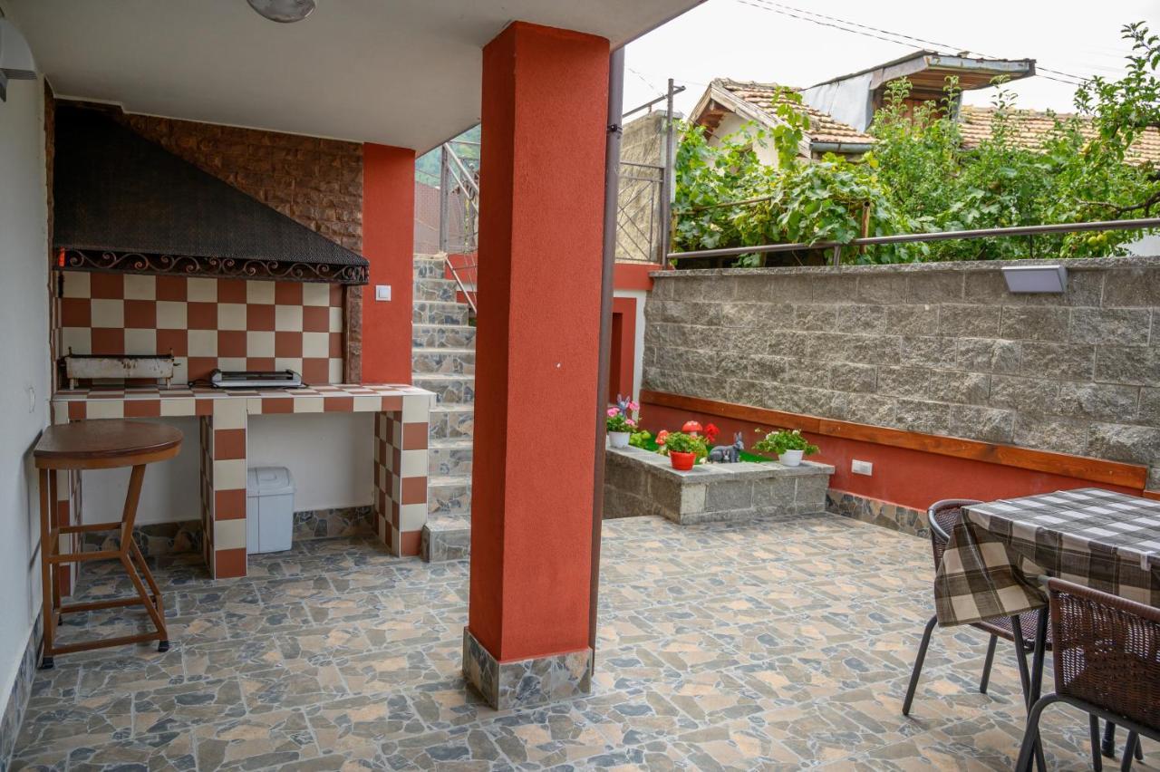 Villa Къща За Гости „Жоро И Дани “ Saparewa Banja Exterior foto